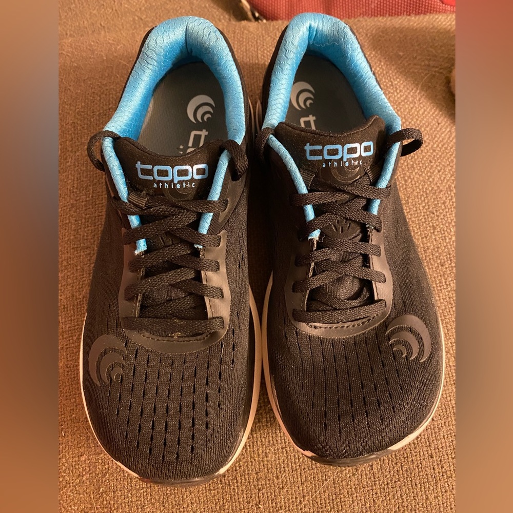 NWOT Topo ultrafly 3